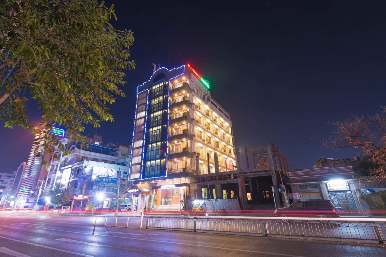 Sunrise Hotel Mandalay Exterior foto